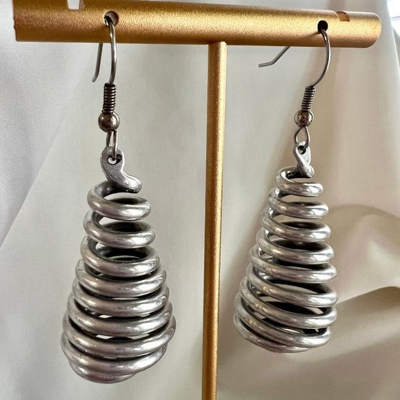 Silver Tone Chunky Wire Swirl Dangle Costume Estate Fashion Hook Earrings - Picture 5 of 6